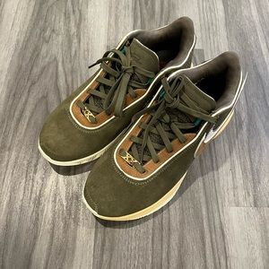 Nike Lebron XX Olive Green 🫒